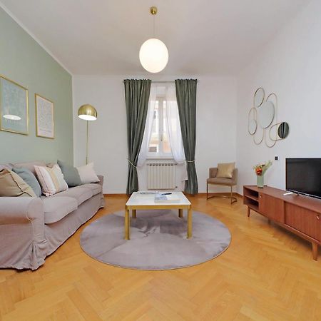 Ych-Comfortable 2 Bedrooms Flat Near Colosseum Рим Экстерьер фото
